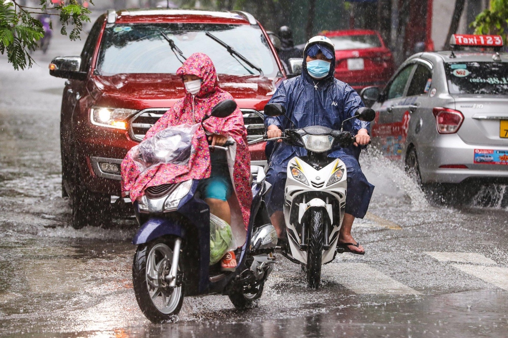 Dự báo thời tiết ngày 8/11: Nam Trung Bộ và Nam Bộ có mưa rào và dông rải rác